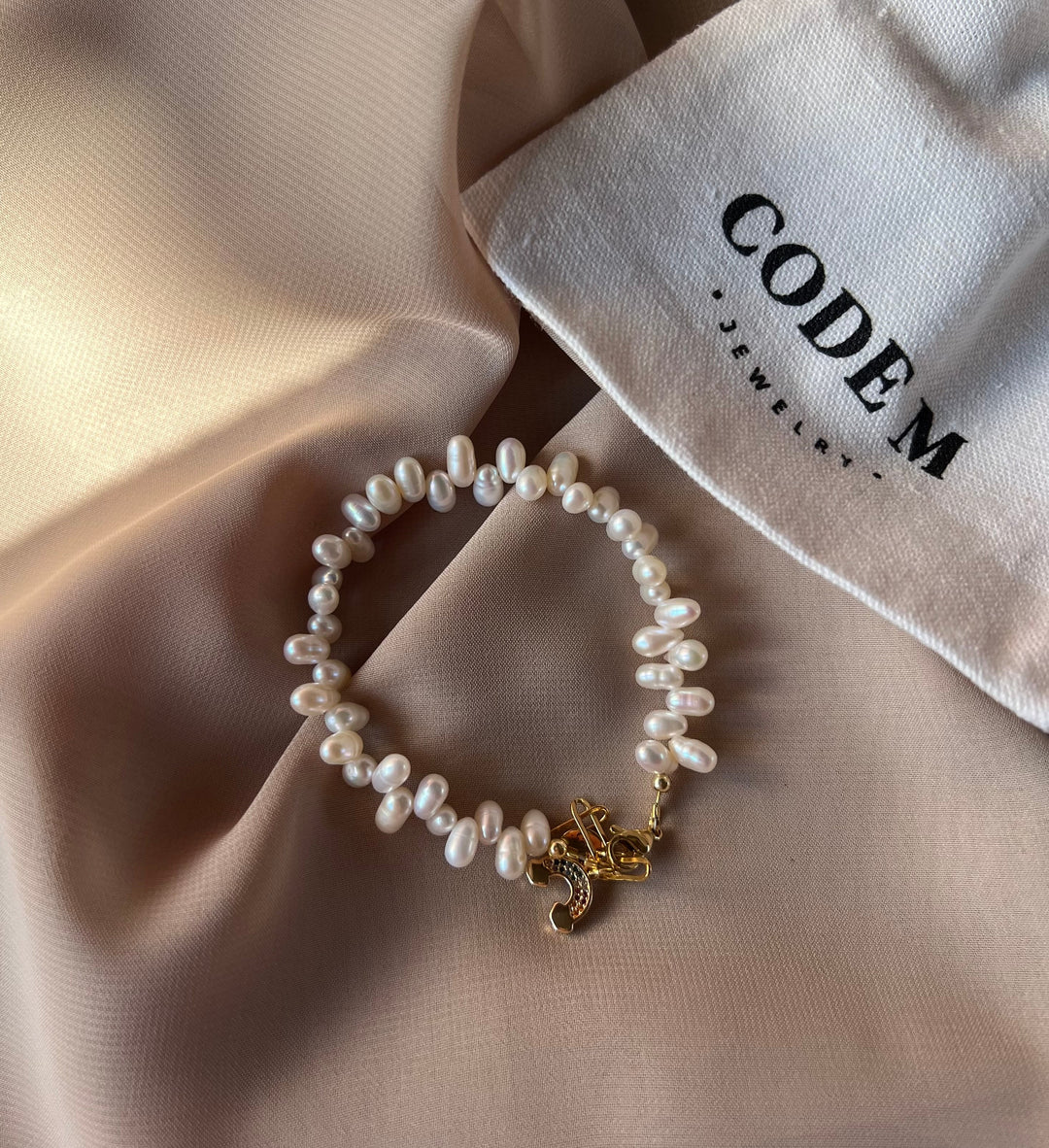 Bracelet "Loren pearls"
