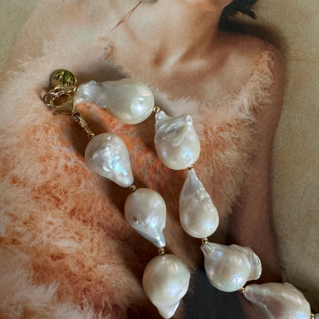 "Baroque Pearls" necklace