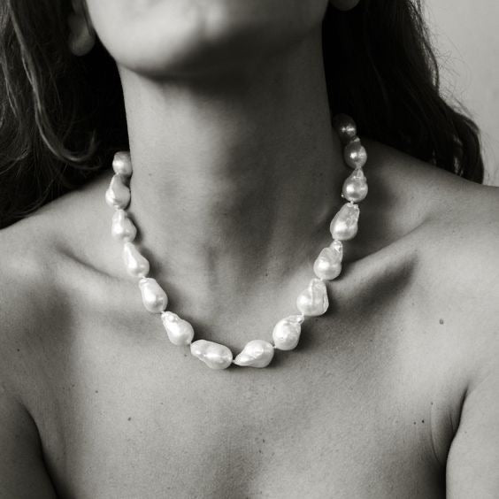 "Baroque Pearls" necklace