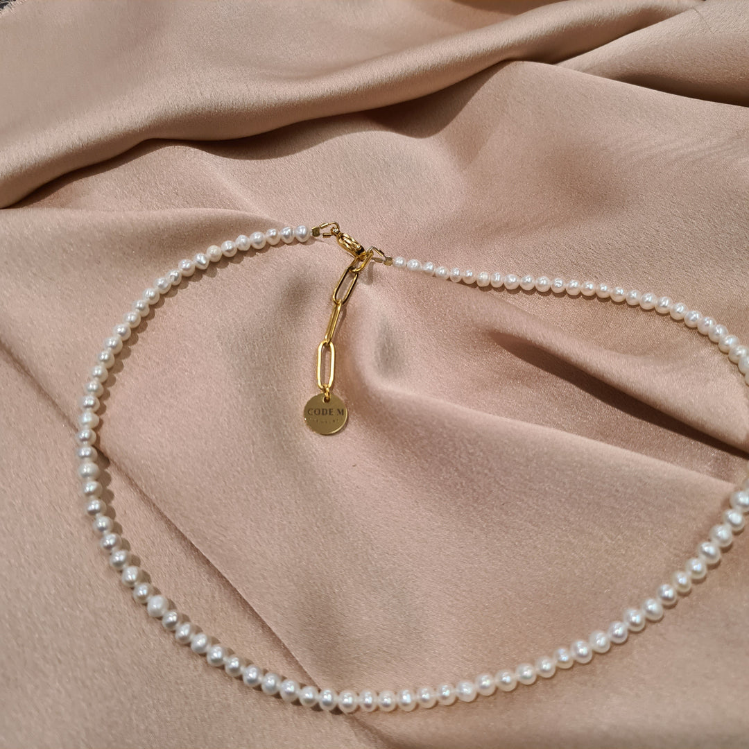 Necklace "Neat pearls"